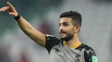 نهاية الرحلة.. أيمن أشرف قائد الأهلي السابق يعلن اعتزال كرة القدم نهائيًا